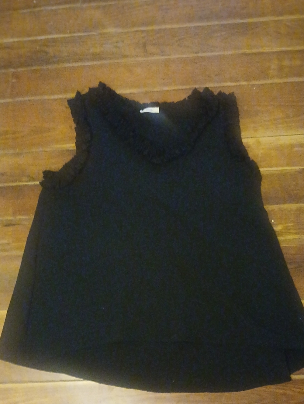 JODIFL Black Ruffle-Trim V-Neck Tank